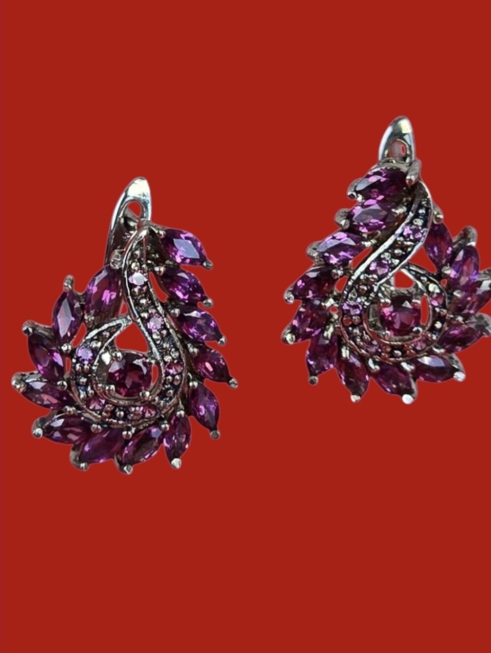 925 Sterling Silver Flower Earrings 1.4x1.7cm with Natural Rhodolite Garnet Gem